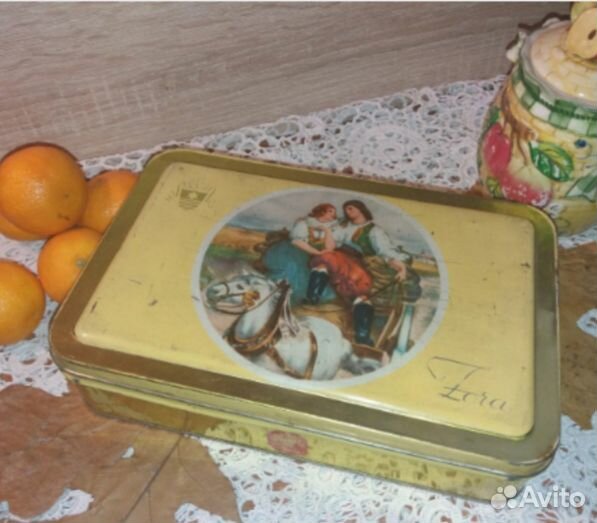 Жестяная коробочка Чехославакия 50 годы
