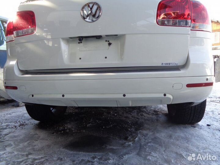 Бампер задний Volkswagen Touareg 7L6 BHK 2006/7