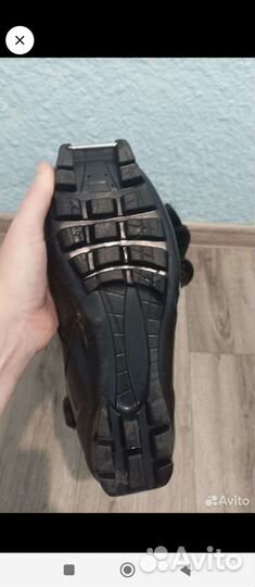 Лыжные ботинки коньковые