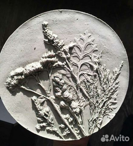 Барельефы из гипса