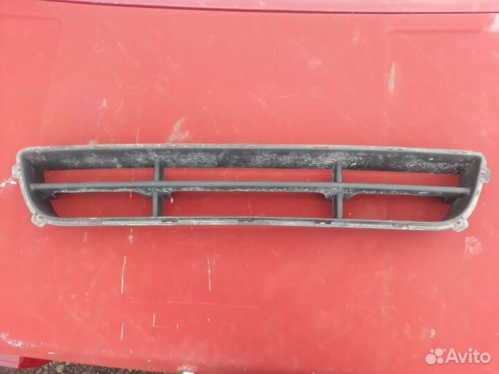 Решетка переднего бампера Kia Ceed ED 2006-2010