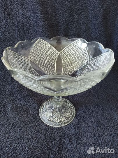 Ваза для фруктов на ножке Фруктовница