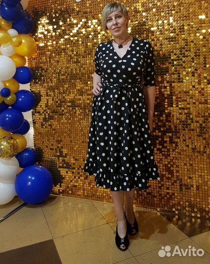 Ведущая (Поющая Ведущая)