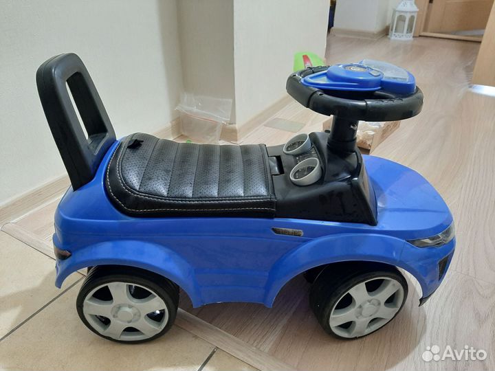 Детская машинка толокар