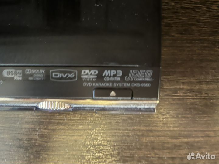 Караоке с микрофоном