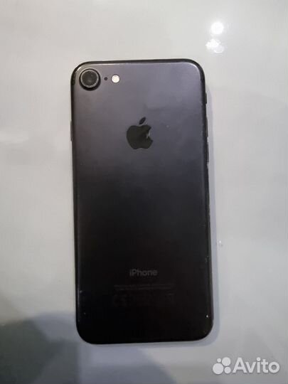 iPhone 7, 32 ГБ