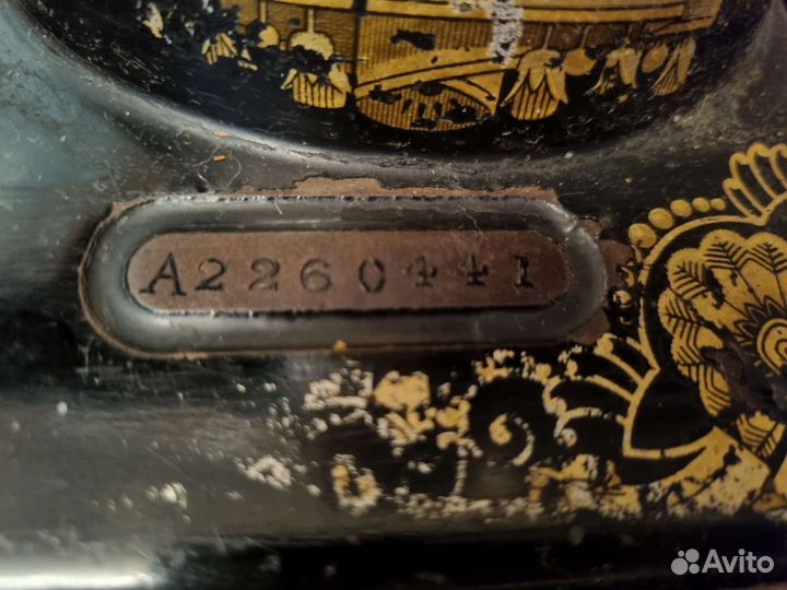 Швейная машинка singer