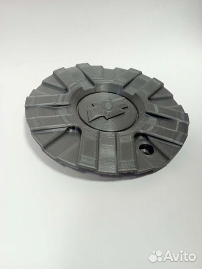 Крышка на колесный диск