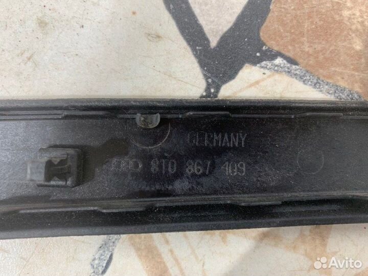 Обшивка боковой двери передняя правая Audi A5 купе