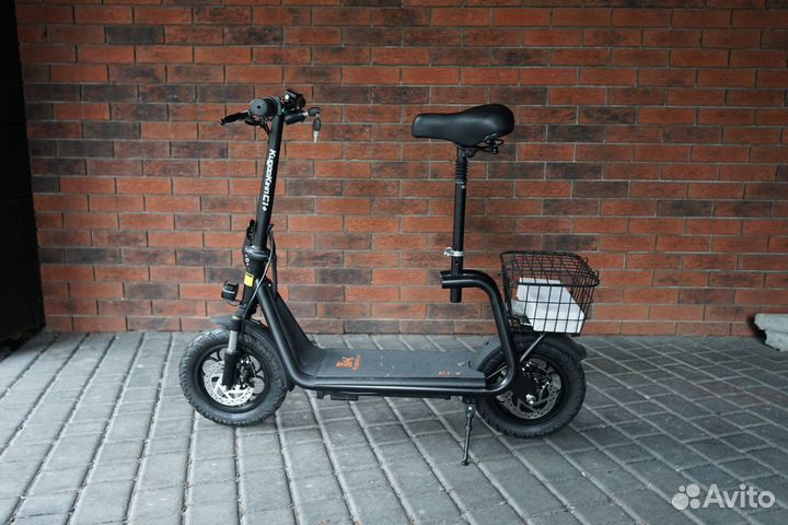 Электросамокат Kugoo C1 Plus Новый