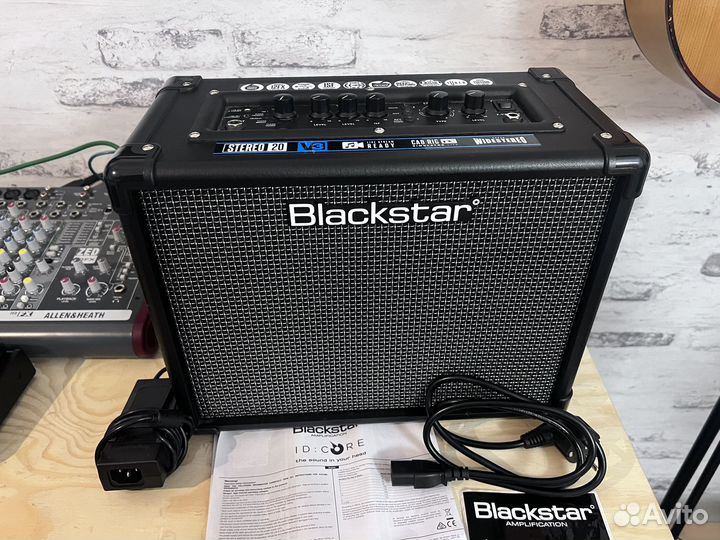 Гитарный комбоусилитель Blackstar Core stereo 20V3