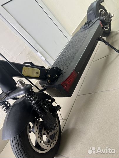 Самокат взрослый электрический
