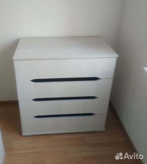 Комод светлый