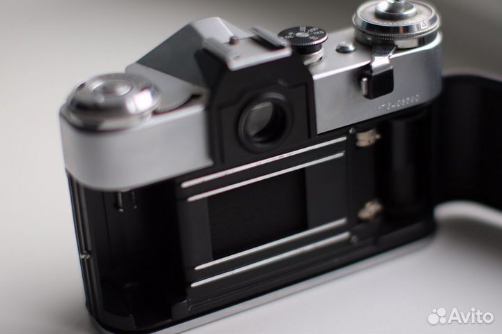 Zenit - E + кожаный чехол