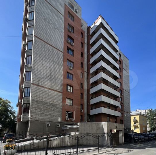 Машиноместо, 20 м²