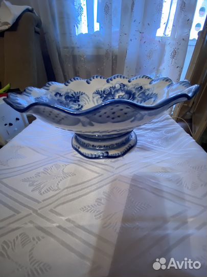 Ваза для фруктов гжель