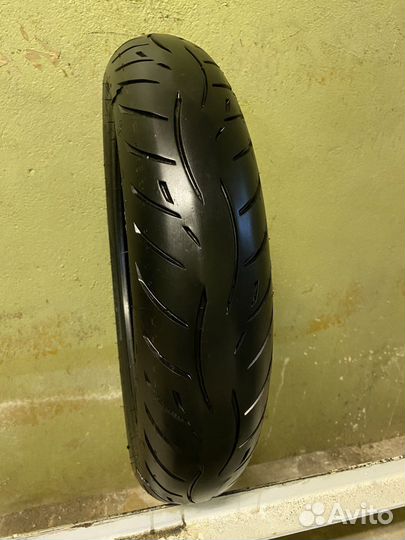 120/70 R17 Metzeler Roadtec Z8 (141)