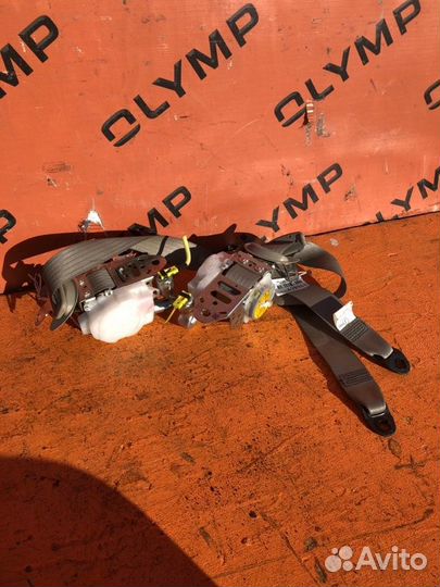 Ремень безопасности передний левый Toyota Camry