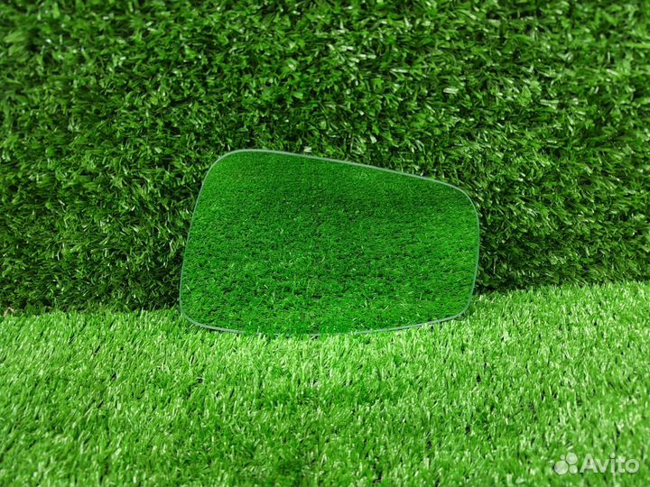 Зеркальный элемент правый с подогревом Skoda Rapid