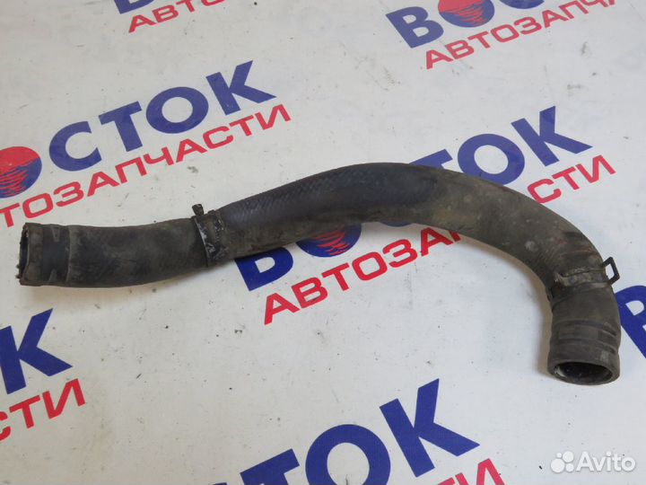 Патрубок радиатора Низ toyota cresta JZX100, JZX10