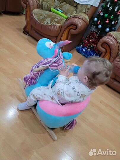 Детская лошадка качалка