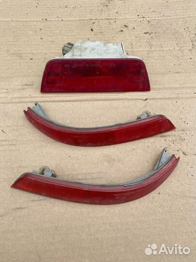 Катафот заднего бампера Nissan Almera G15