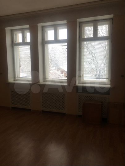 Дом 265 м² на участке 10 сот.