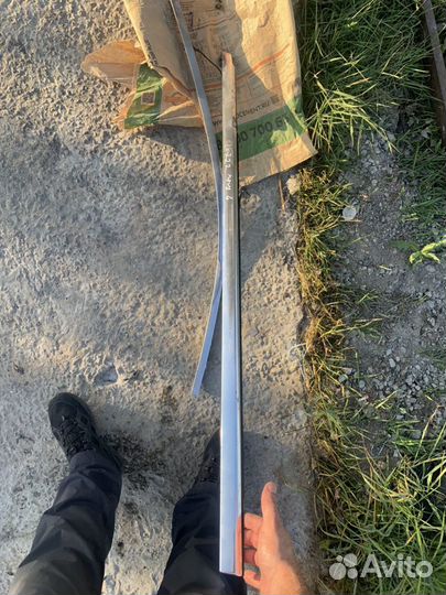 Молдинг левой двери Мерседес w222