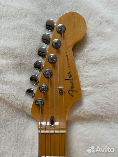 Fender American Deluxe Stratocaster Sunburst 2012