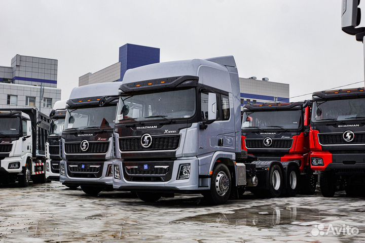 Shacman (Shaanxi) SX42584V324, 2023