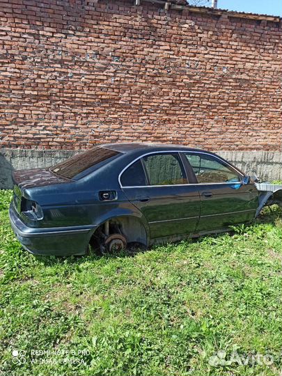 Кузовные детали на бмв е 39