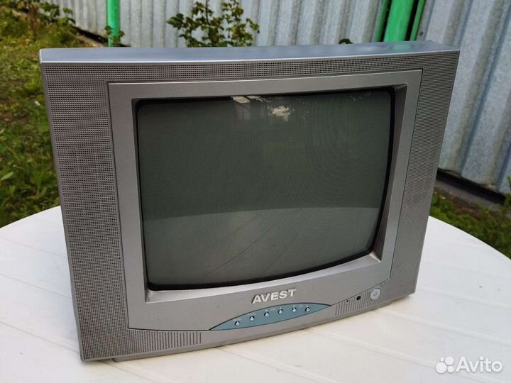 Телевизор 
