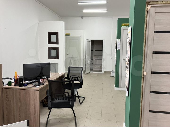 Отдельно стоящее здание, 65 м²