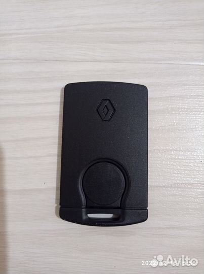 Ключ для Рено Клио 4