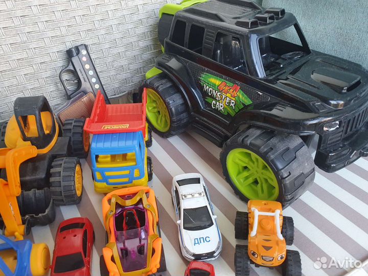 Детские машинки игрушки пакетом
