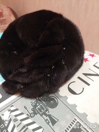Берет женский норковый