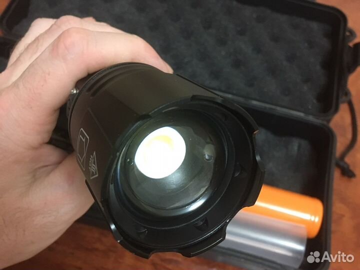 Мощный фонарь