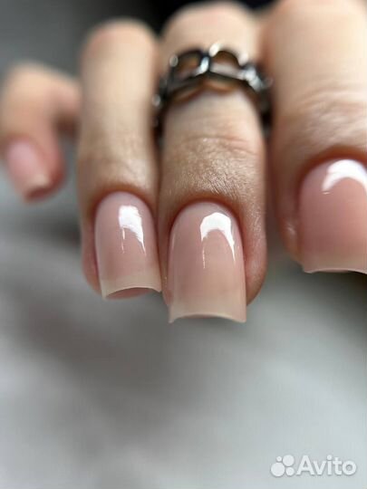 Модель на маникюр и педикюр бесплатно