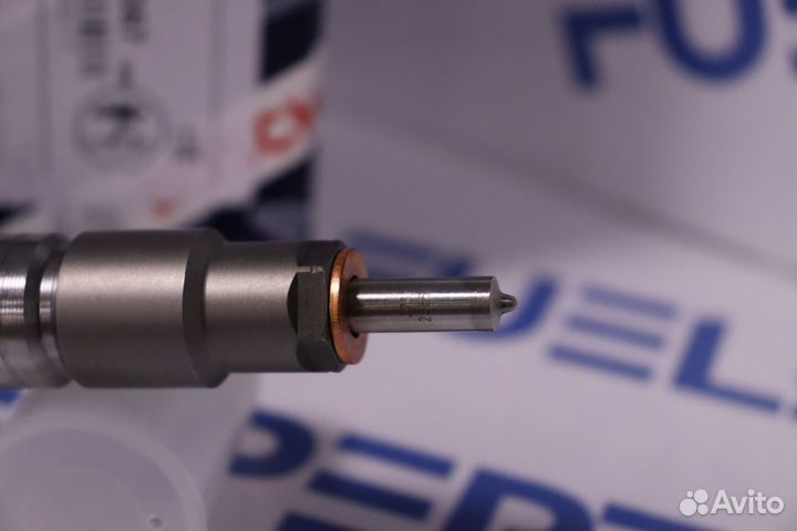 Форсунка топливная 0445120357