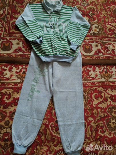 Спортивные костюмы детские.11-12 лет и 9-10 л Торг