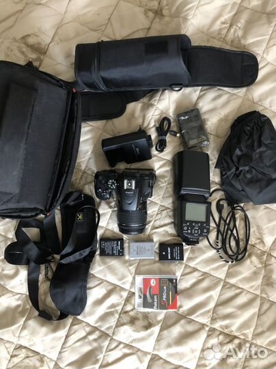Фотоаппарат Nikon d5600 + вспышка