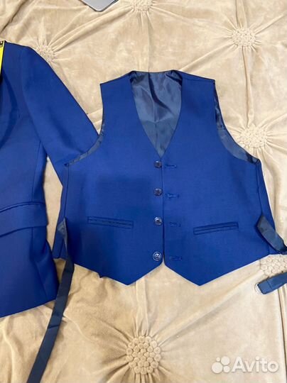 Костюм тройка для мальчика