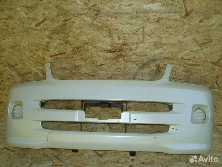 Бампер передний Дорест Toyota Noah R60 Белыйцарапи