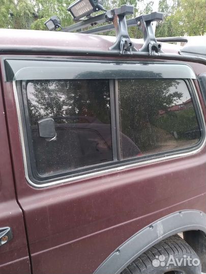 Форточки на ниву 5300