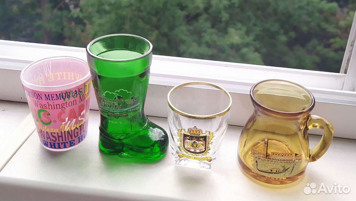 Рюмки с видами городов