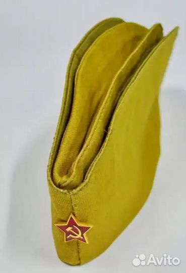 Пилотка со звездой