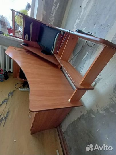 Компьютерный стол бу