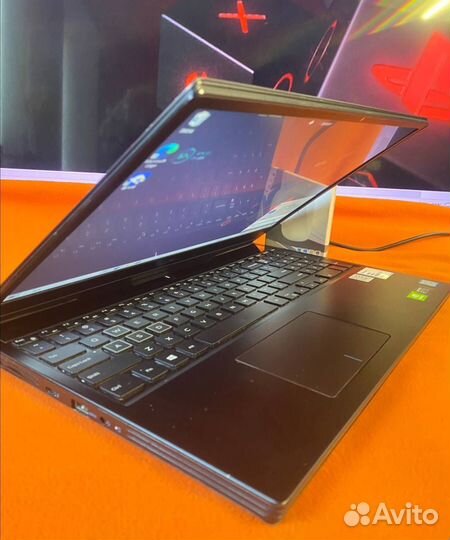 Мощнейший ноутбук Dell с RTX