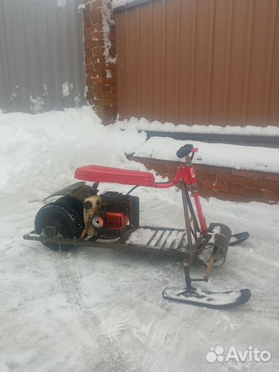 Снегокат с бензиновым мотором