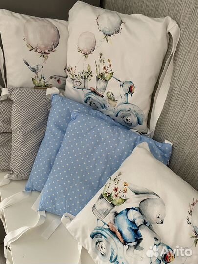 Бортики в кроватку